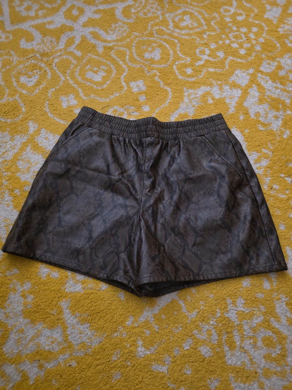 Vero Moda Black Faux Leather Snake-Print Skort
